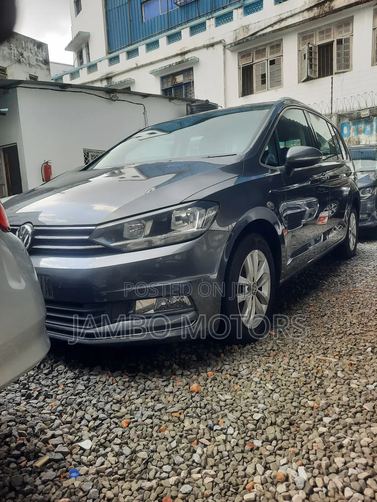 Volkswagen Touran 2018 Gray