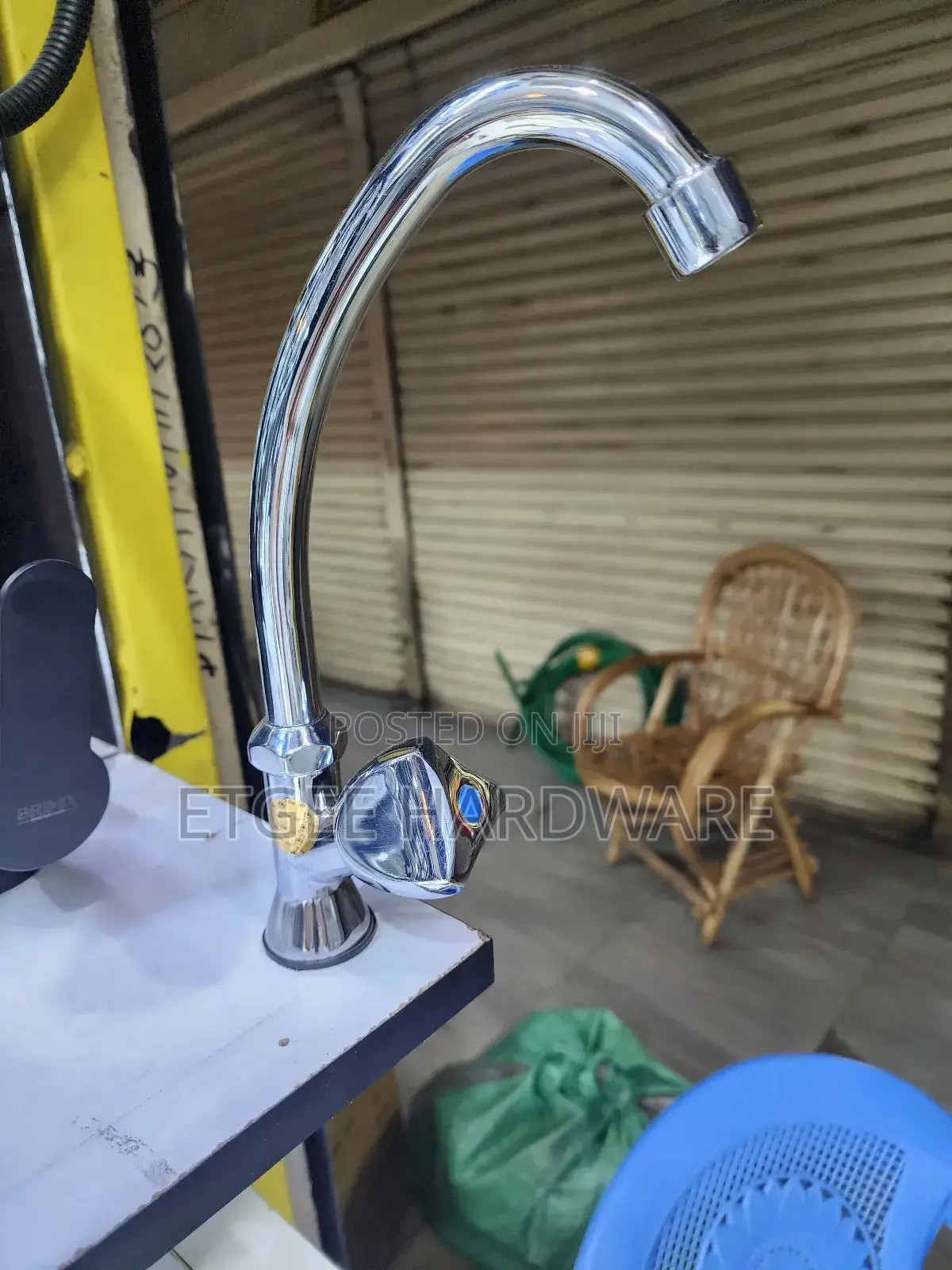 Kitchen Tap Pillar Knob Flamingo