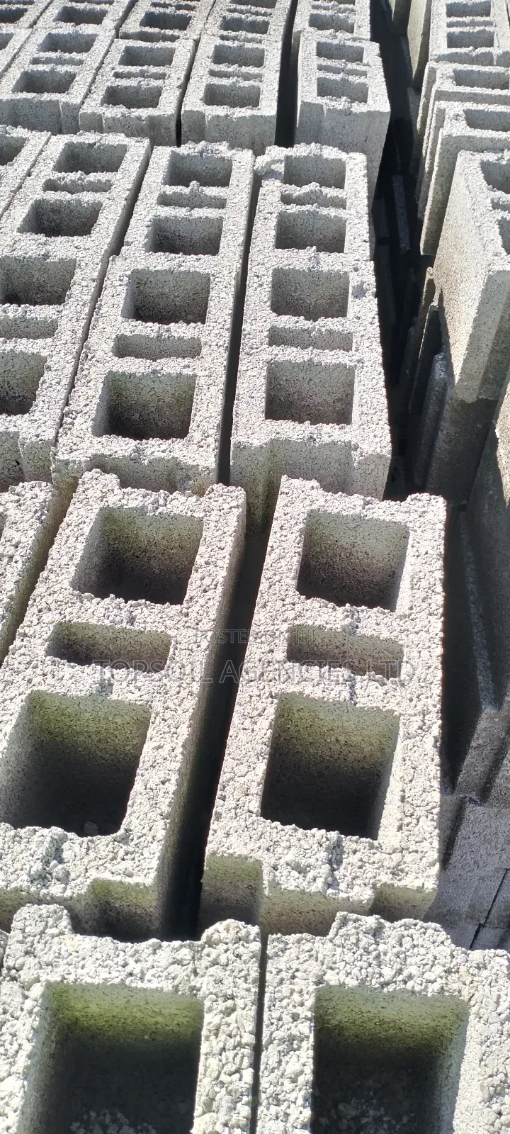 Concrete Hollow Blocks Interlocking