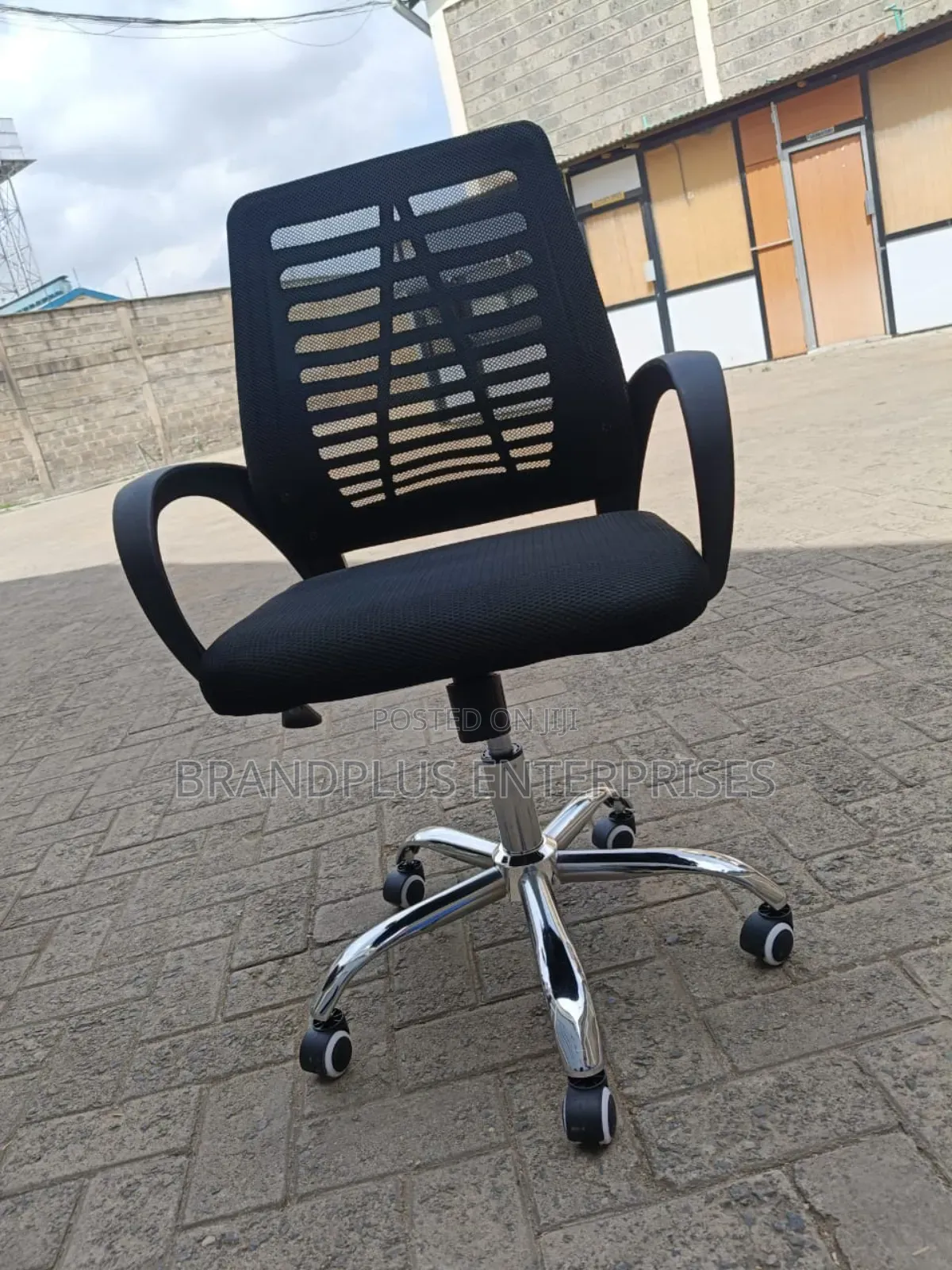 Black Mesh Secretarial Chair