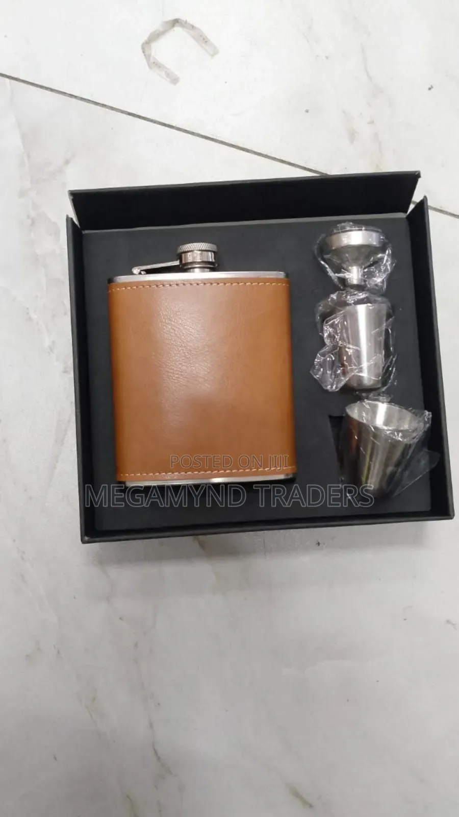 Hip Flask/Alcohol Bottle 230ml/Liquor Bottle