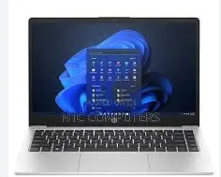 New Laptop HP 250 G10 8GB Intel Core I7 SSD 512GB