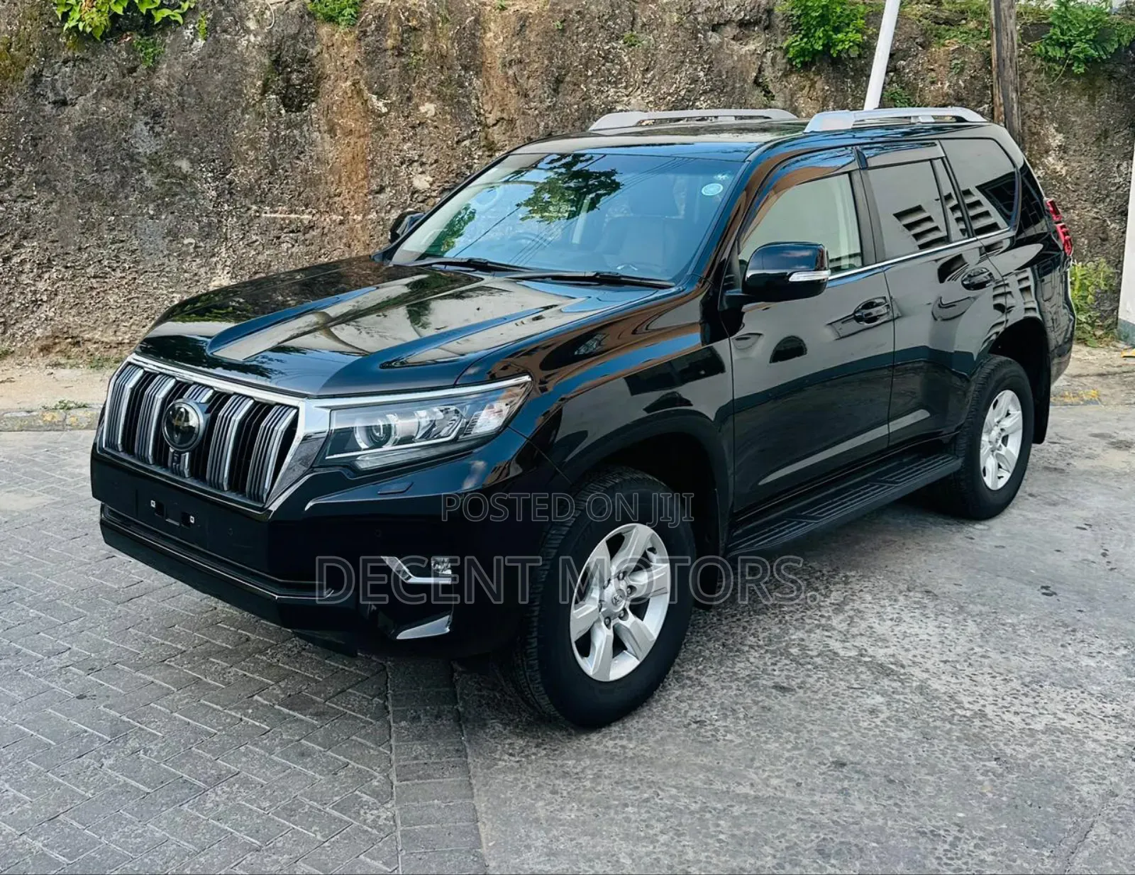 Toyota Land Cruiser Prado 2.8 2018 Black