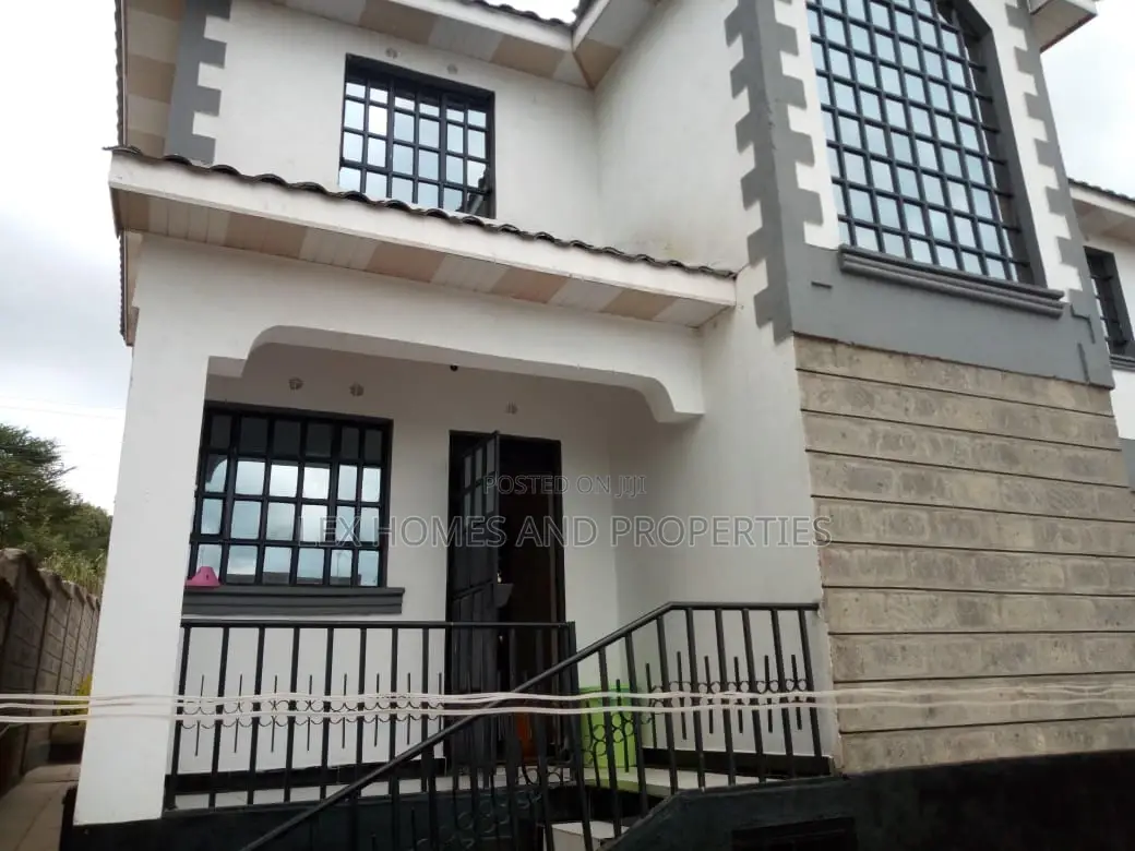 4bdrm Maisonette in Rimpa for sale