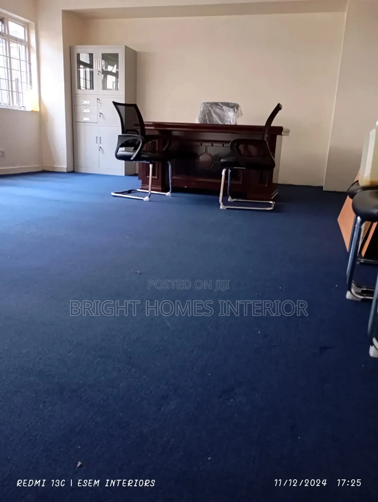 Navy Blue Carpet Available in Plenty