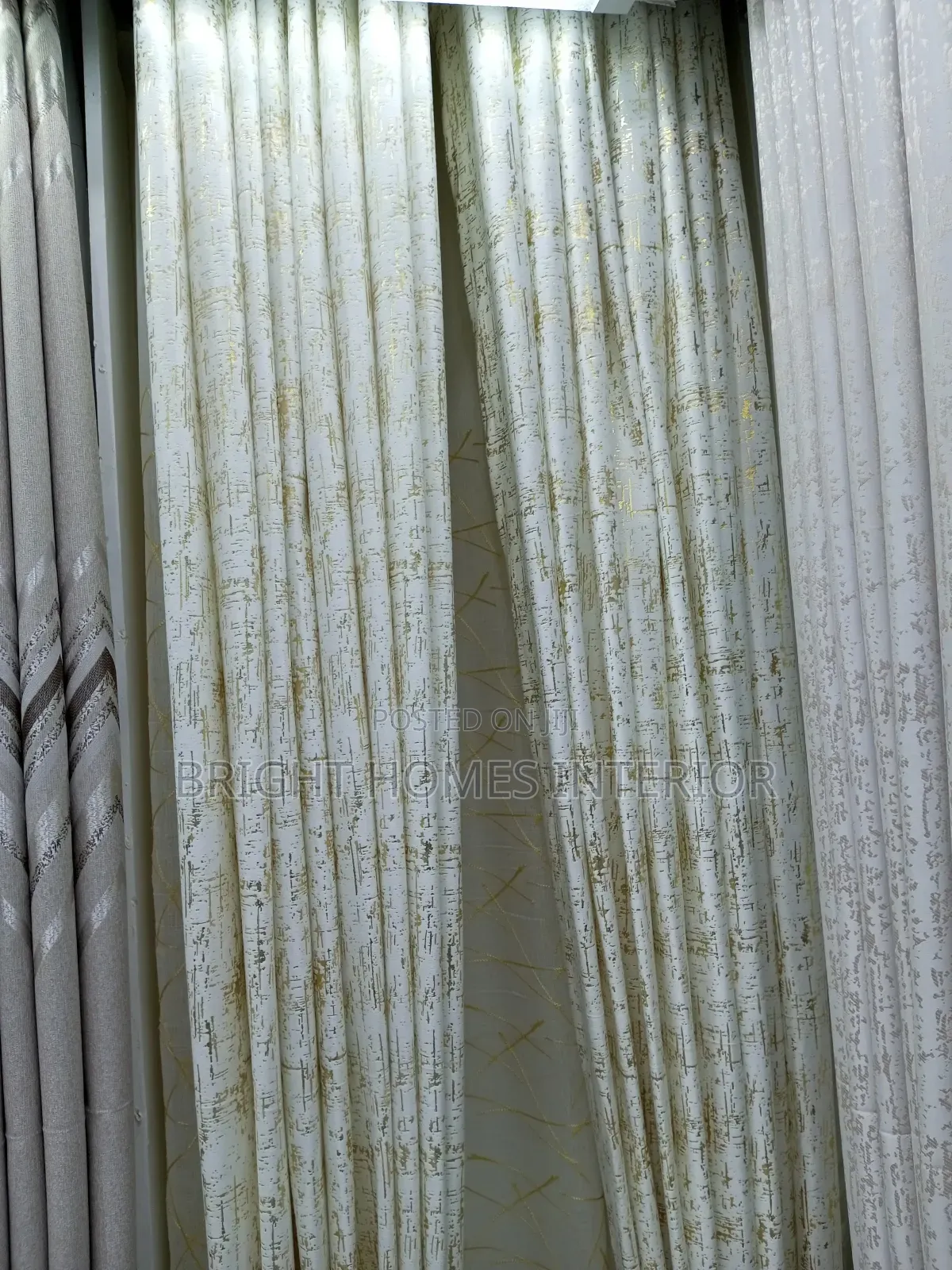 Velvet White Gold Curtain Curtain