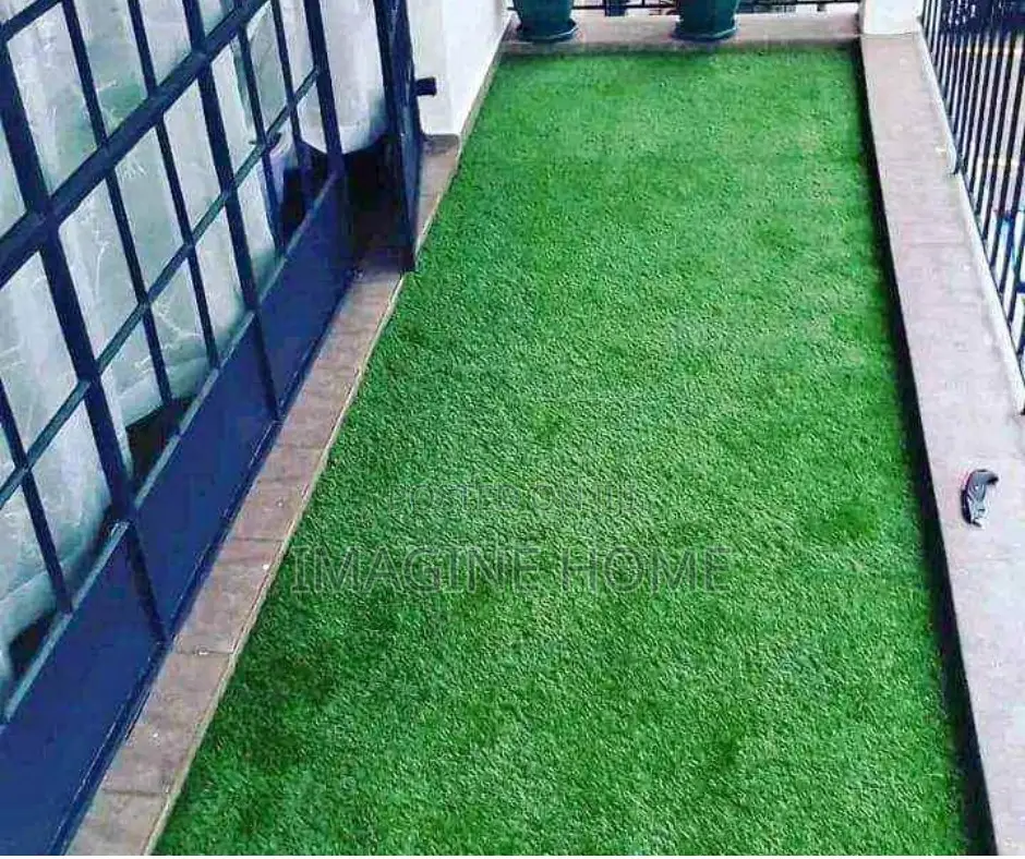 Balcony Floor Decoration Artificial Green Grass Carpet