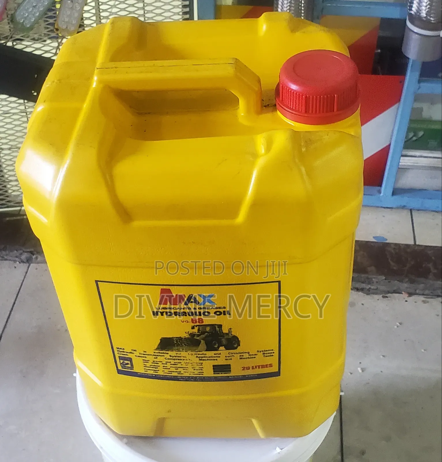 Max HYDRAULIC Oil 20 Litres