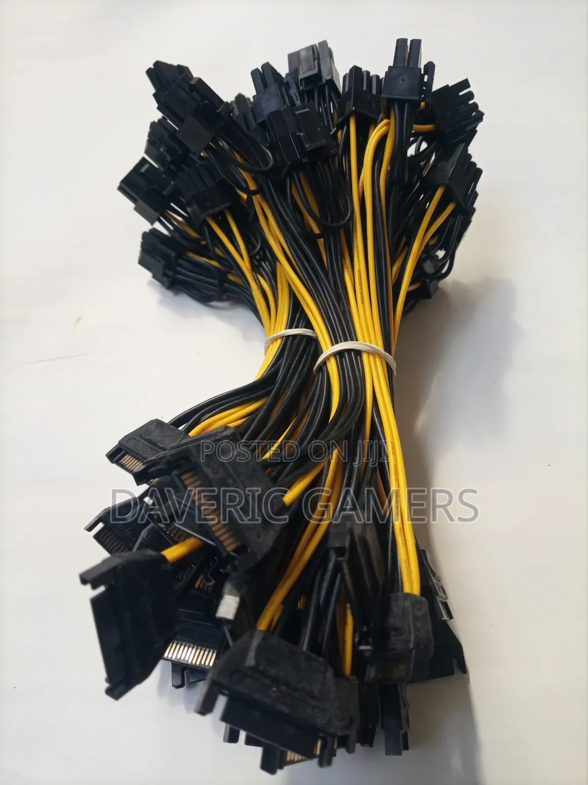 Sata to 8 Pin Gpu Connector