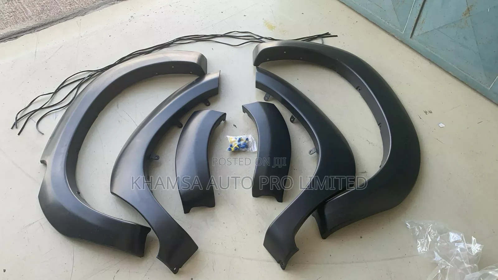 Toyota Hilux Vigo Fender Flare Set