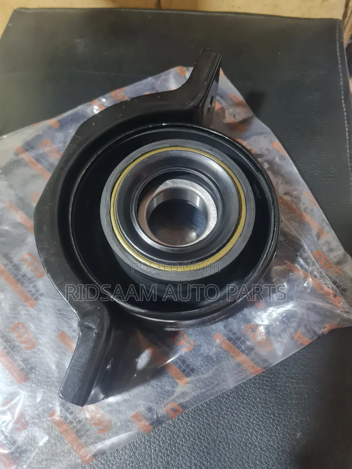 Toyota Rush Avanza Centre Bearing