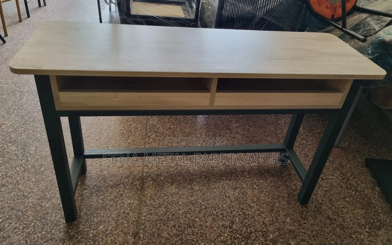 Locker for Kindergarten With Smooth MDF Top
