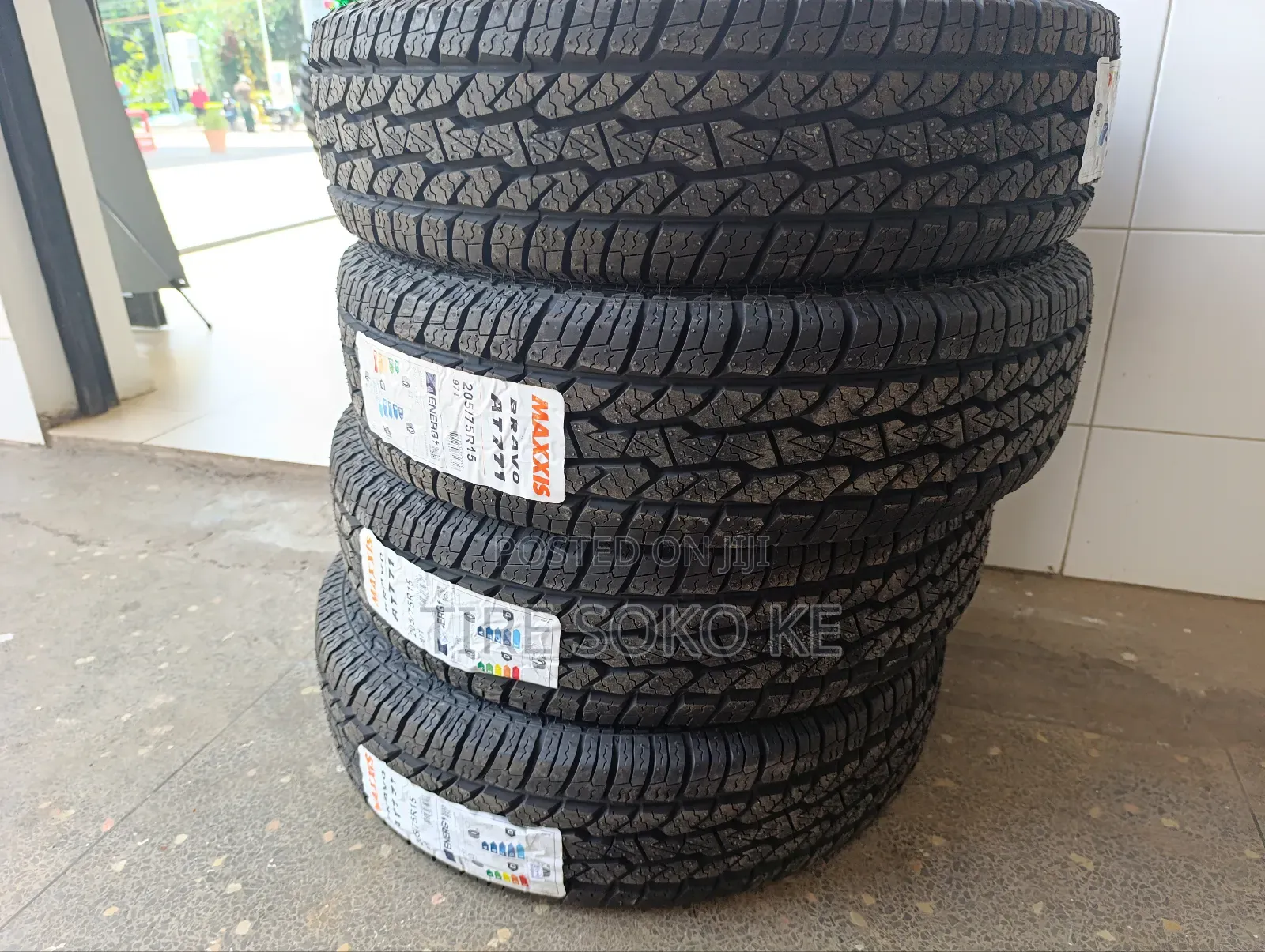 205/70r15 Maxxis Bravo At771