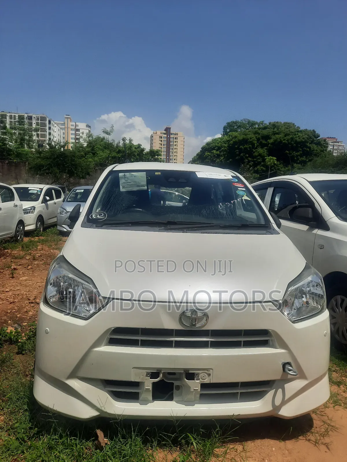 Toyota Pixis 2018 White