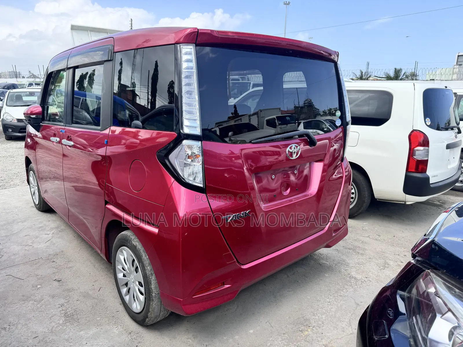 Toyota Tank 2018 Red