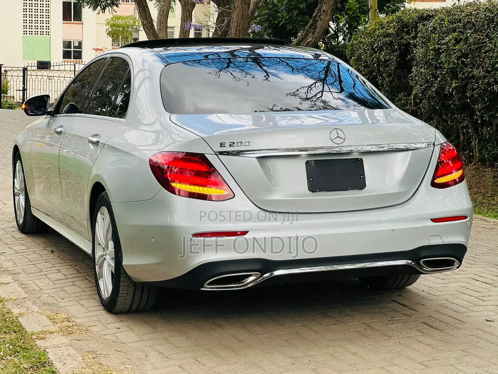 Mercedes-Benz E200 2016 Silver