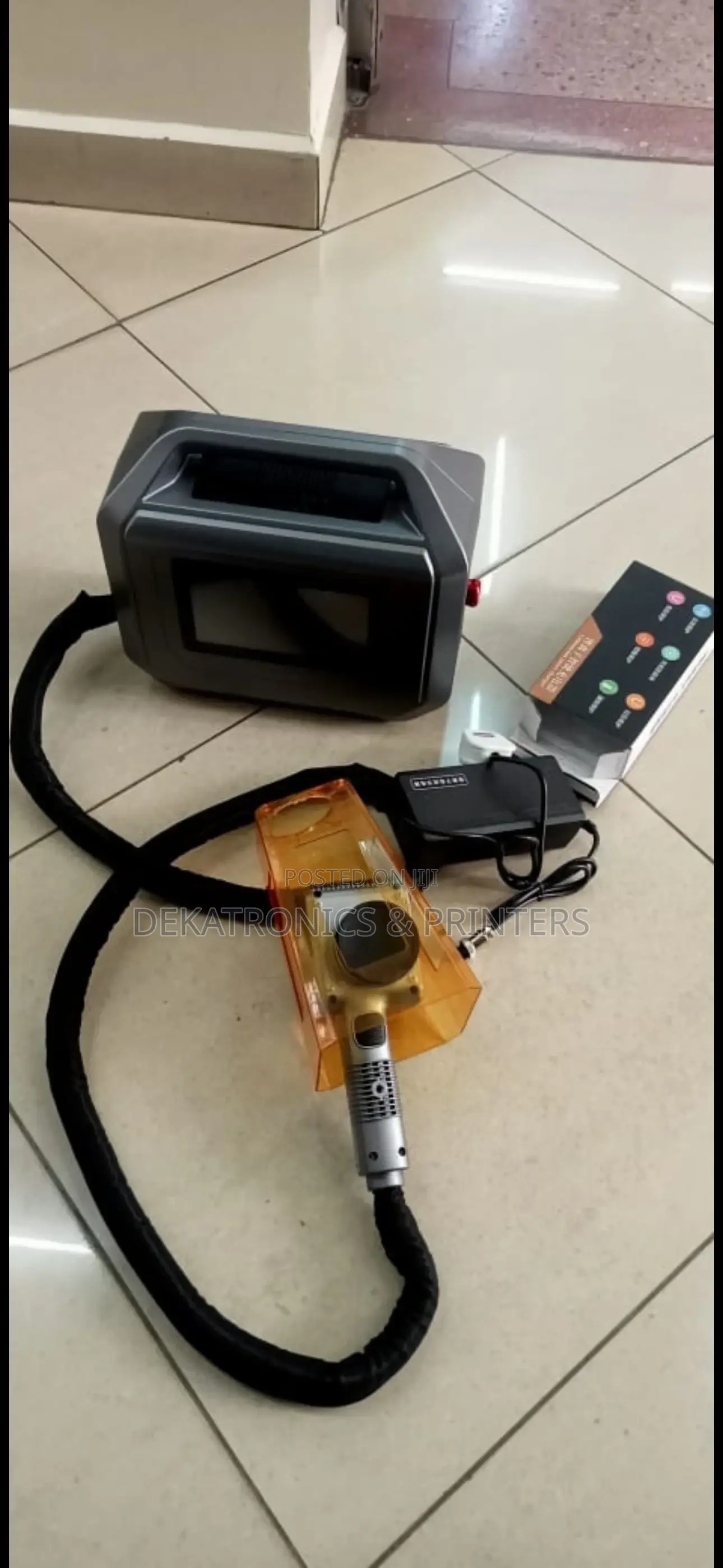 20w/30w Portable Handheld Fibre Laser Marking Machine
