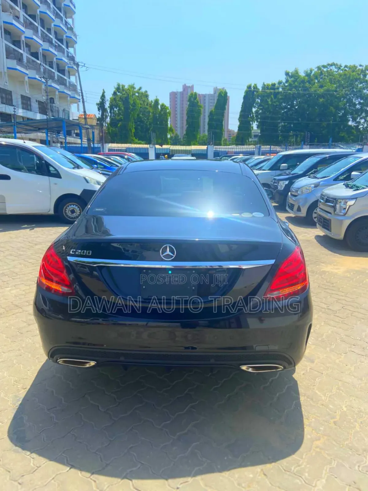 Mercedes-Benz C200 2017 Black