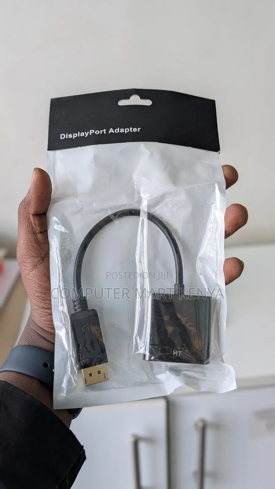 Displayport to HDMI Converter