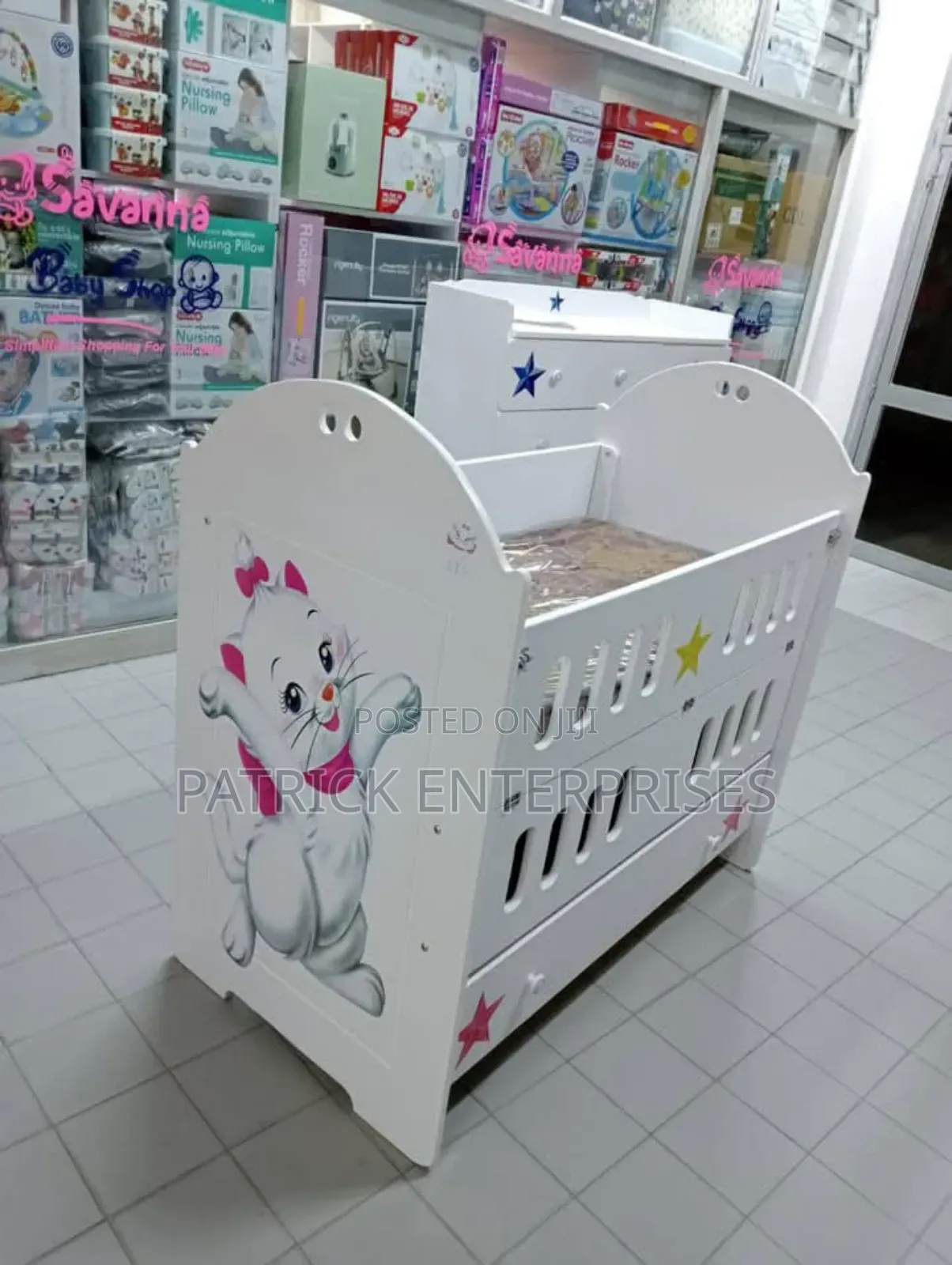 Modern Mdf Baby Cot 4 By 2 Fitt