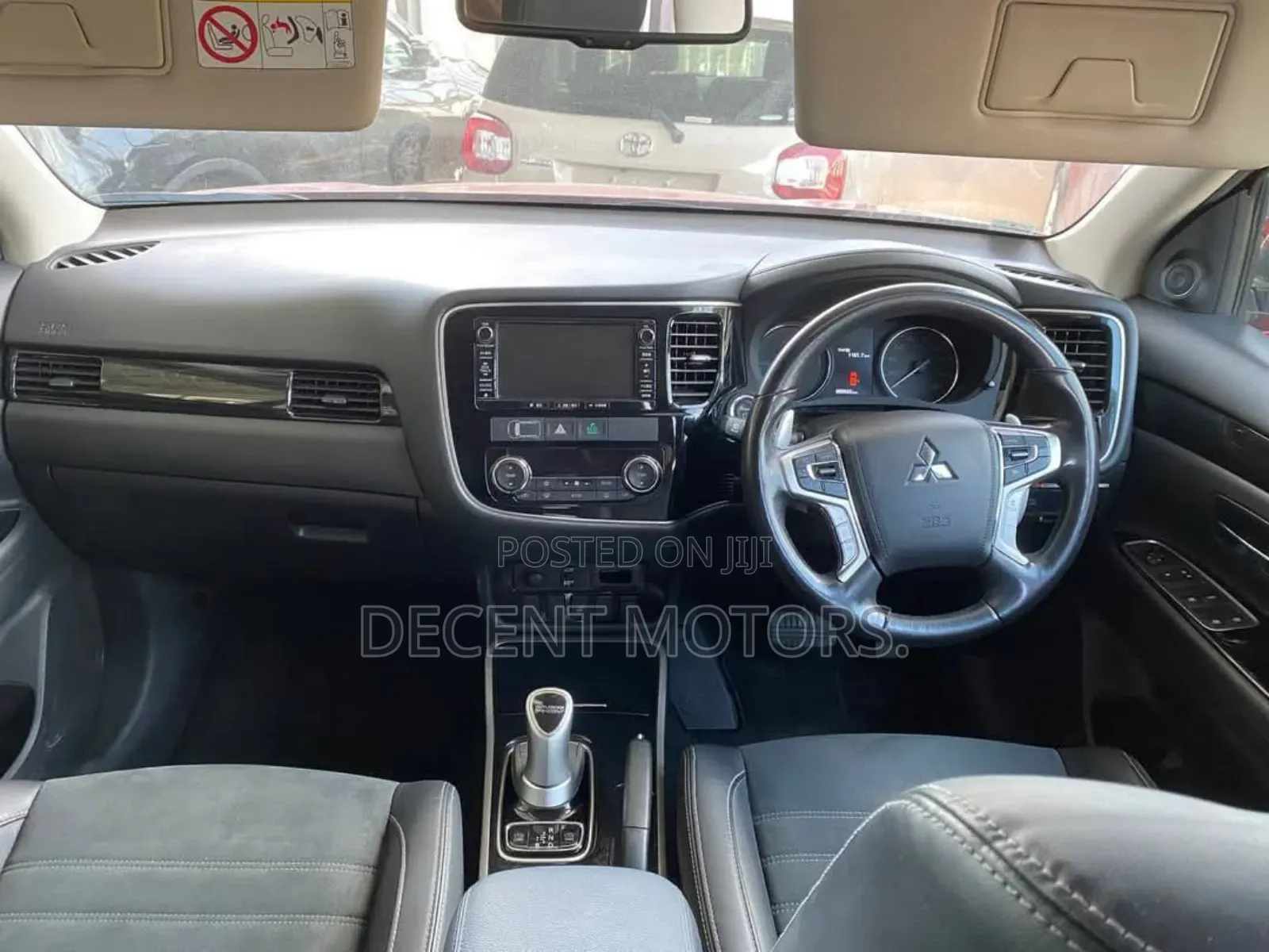 Mitsubishi Outlander 2.0 PHEV AWD 2018 Red