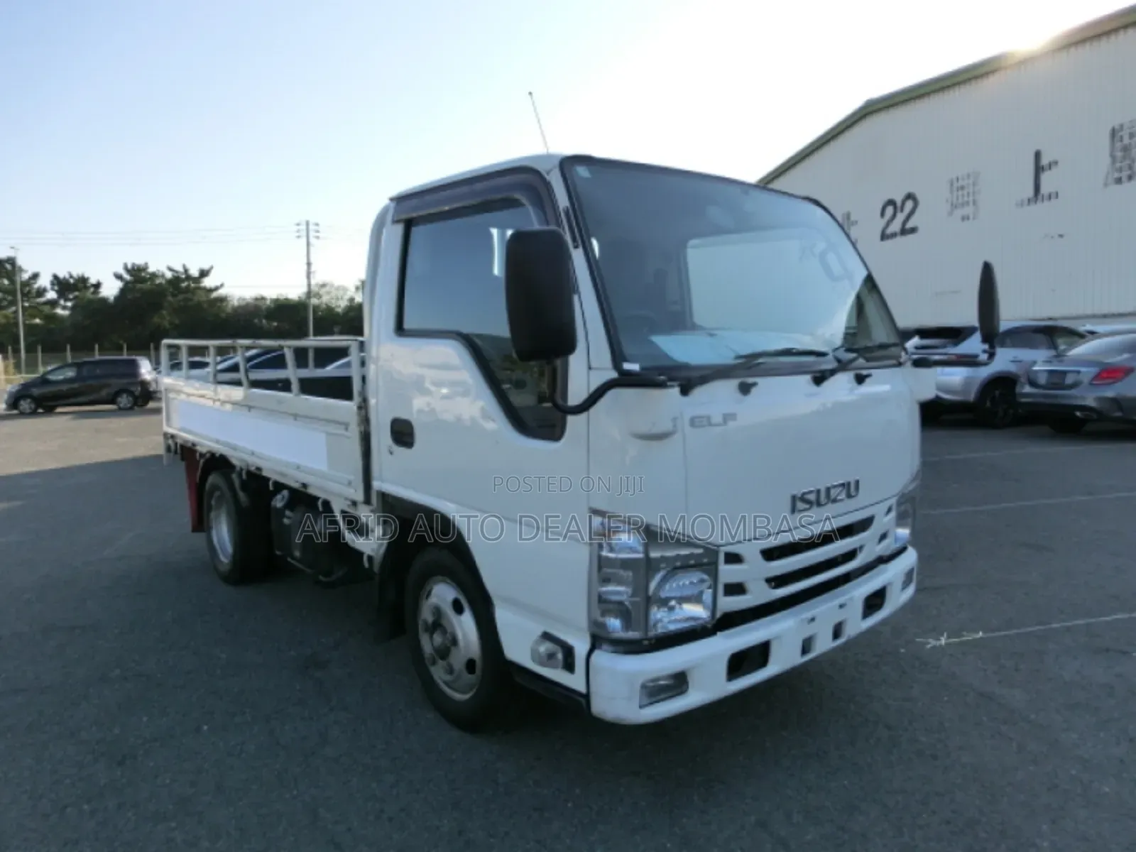 Isuzu Elf 2017