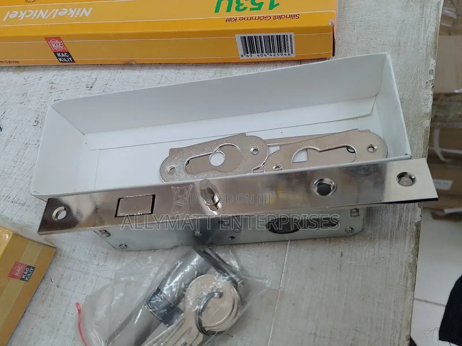 Alluminium Door Lock With a Stopper