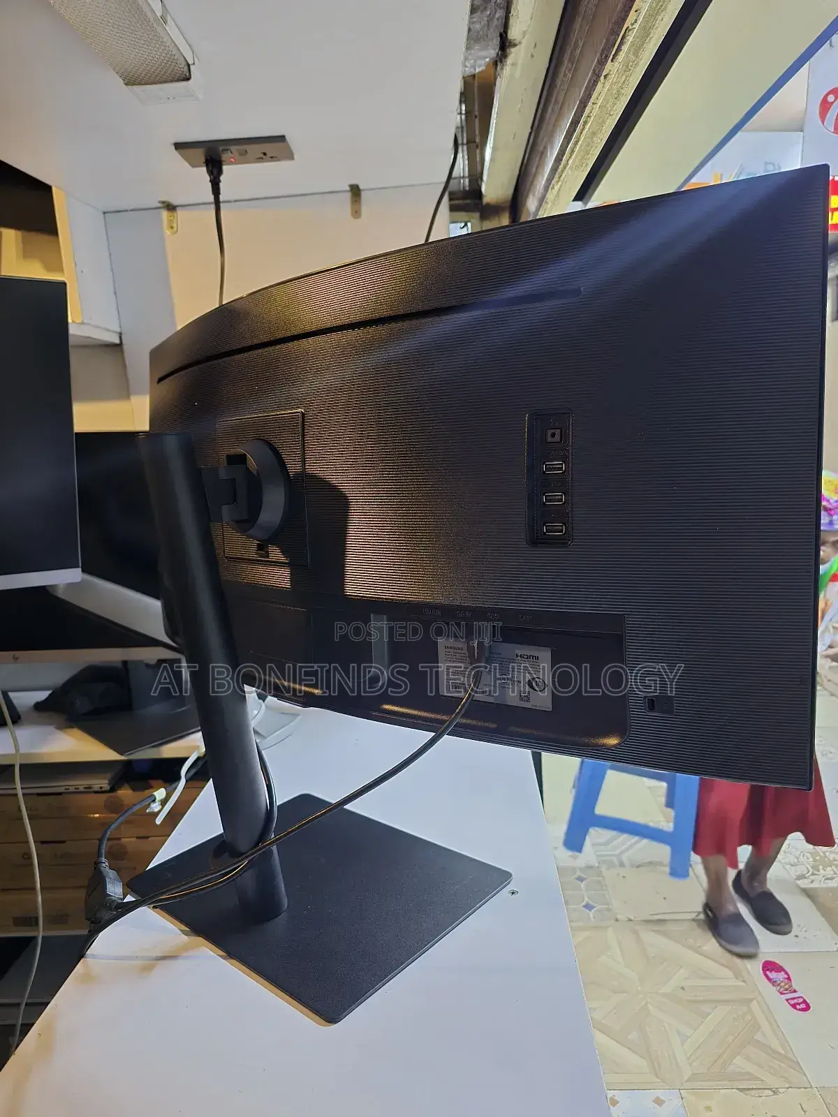New Samsung Viewfinity S6 34 Inch 3440x1440p