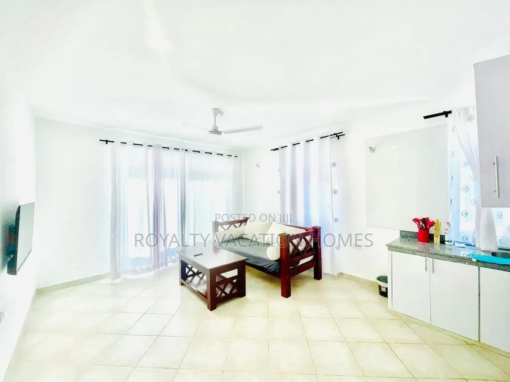 Kijani Holiday Home: 1bedroom Beach Retreat in Malindi