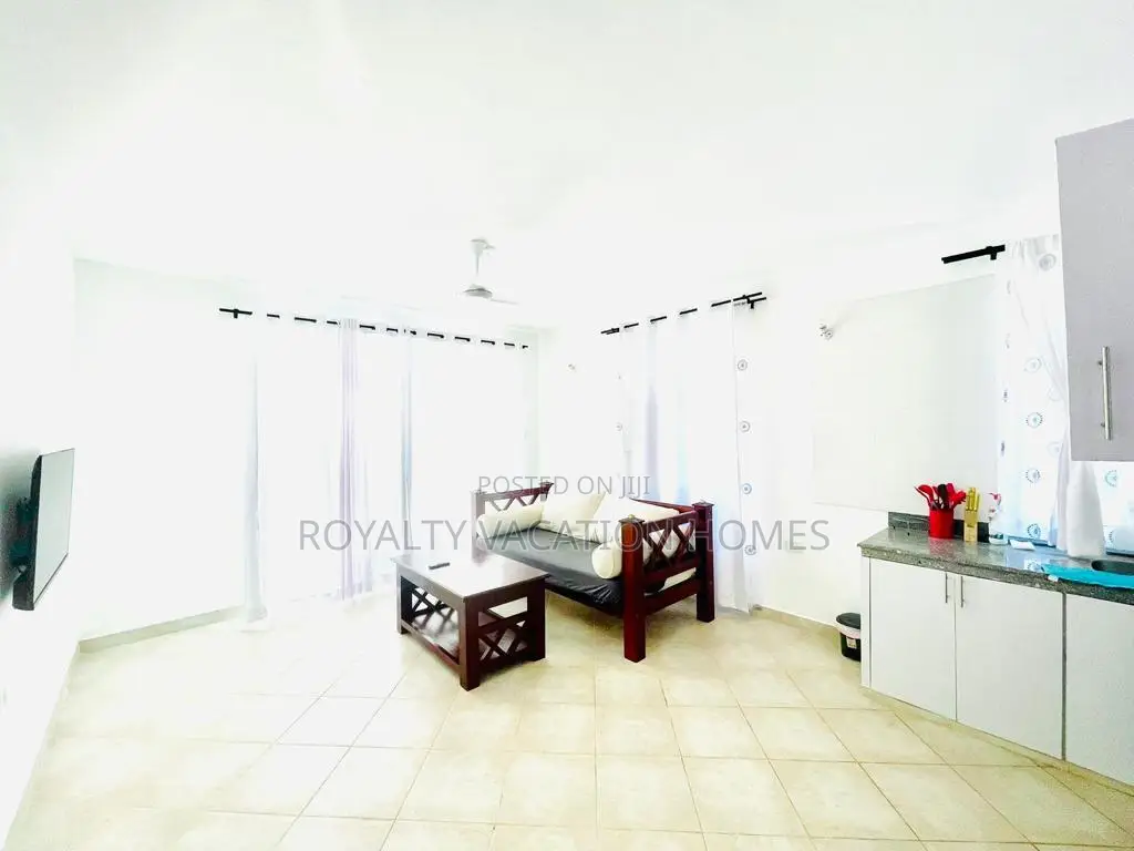Kijani Holiday Home: 1bedroom Beach Retreat in Malindi