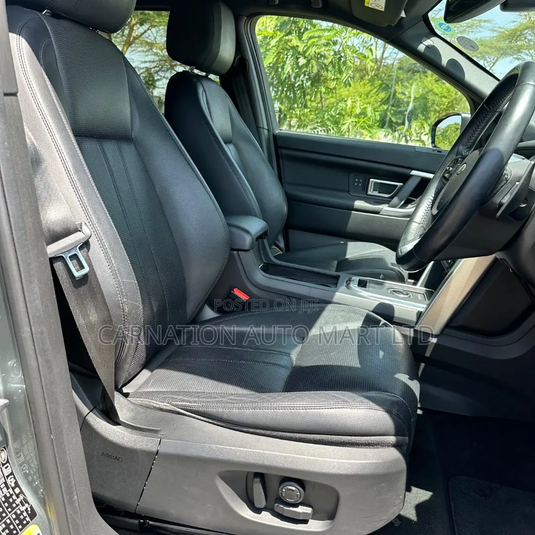 Land Rover Discovery Sport 2017 Gray