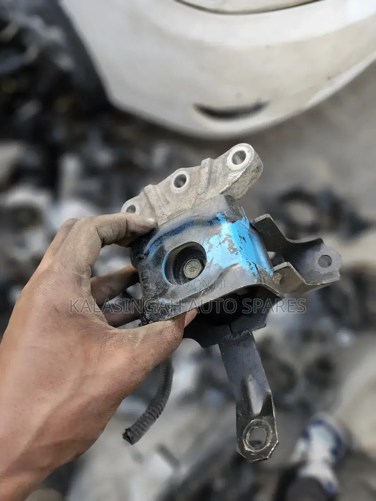 Alto 2015 Engine Mounting