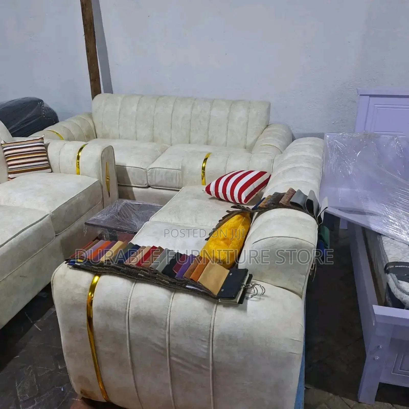 5 Seater 3-2 Cream Colour