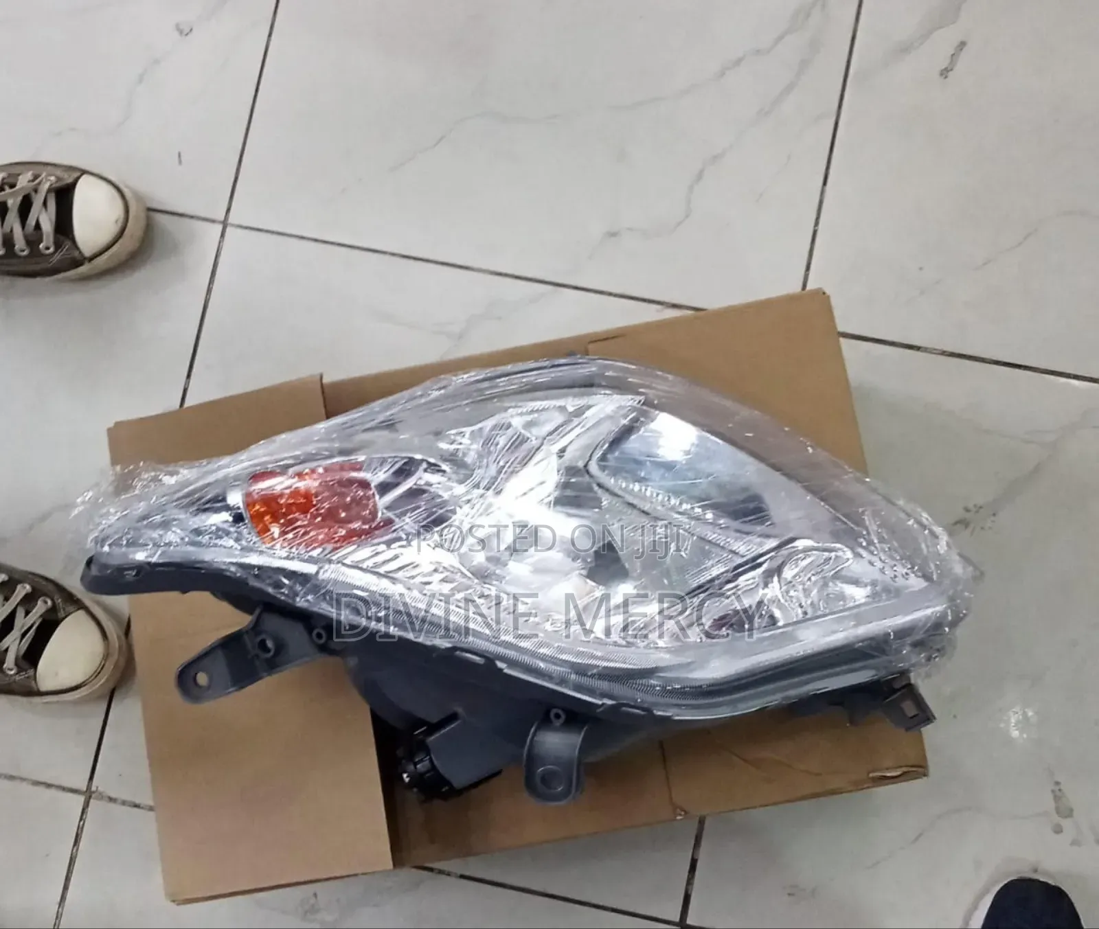 Headlights Lamp Toyota Ist
