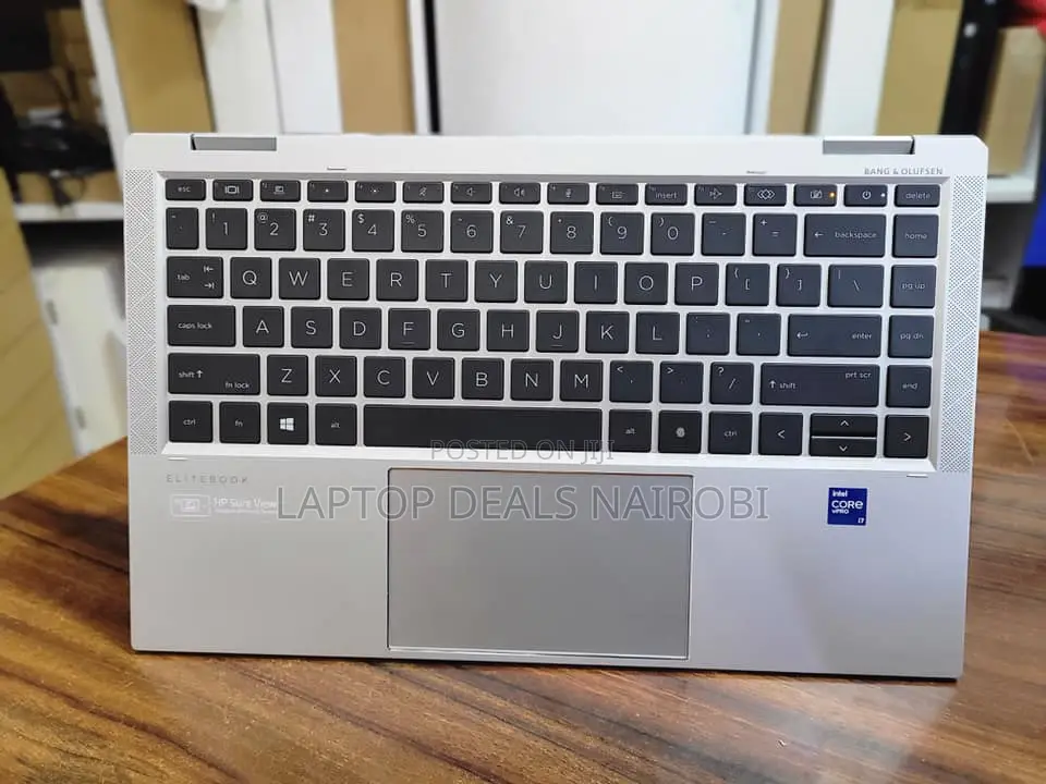 Laptop HP EliteBook 1040 G8 8GB Intel Core I7 SSD 512GB