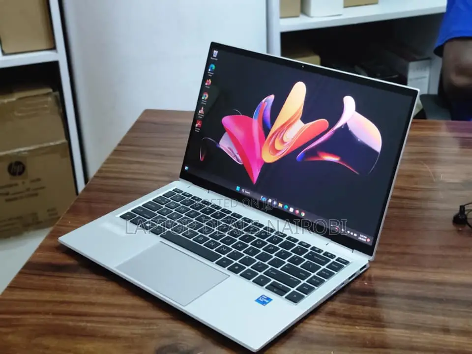 Laptop HP EliteBook 1040 G8 8GB Intel Core I7 SSD 512GB