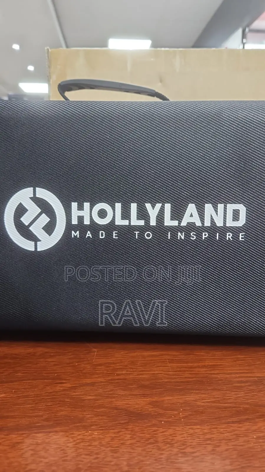 Hollyland Solidcom C1-4S Wireless Intercom System