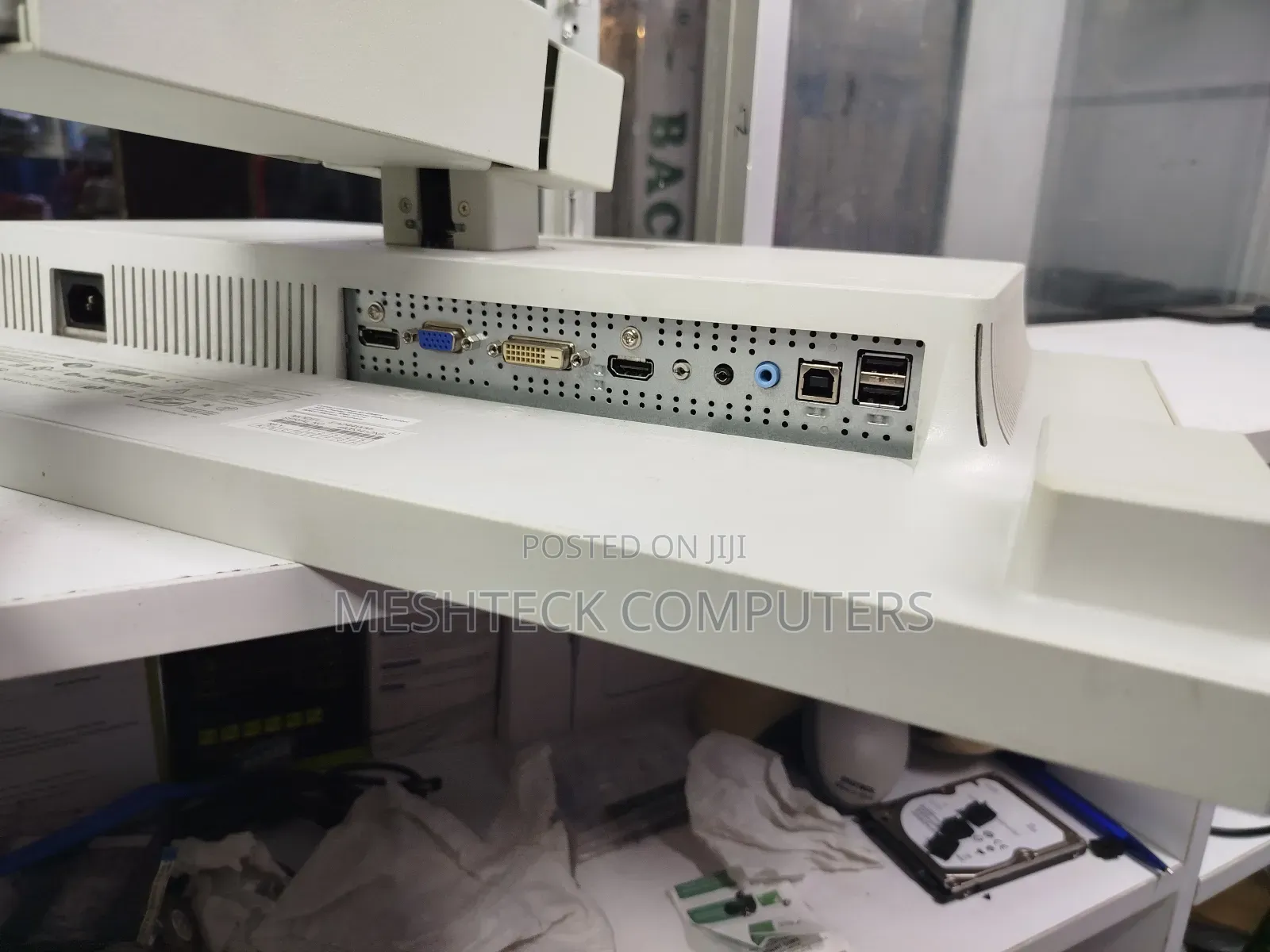 NEC Monitor 24 Inches Display