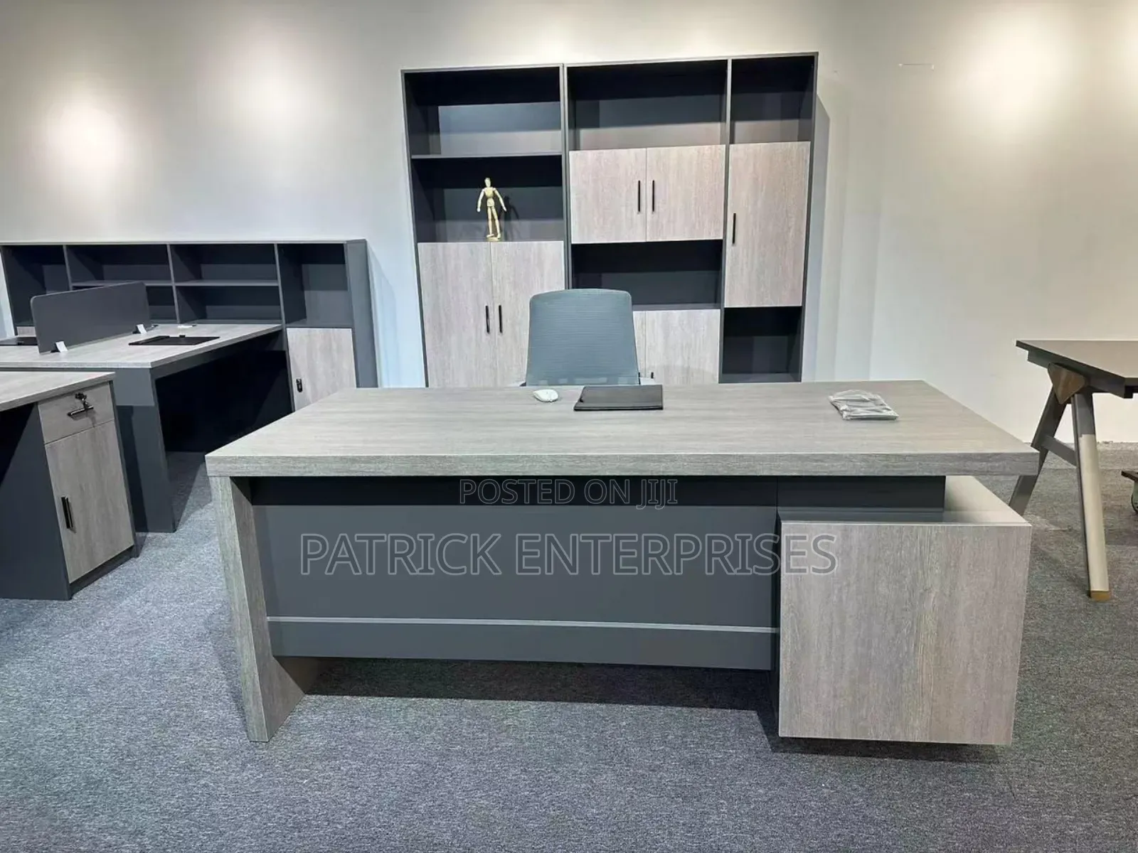 Executive Imported Modern Office Desk 1.6 MTR