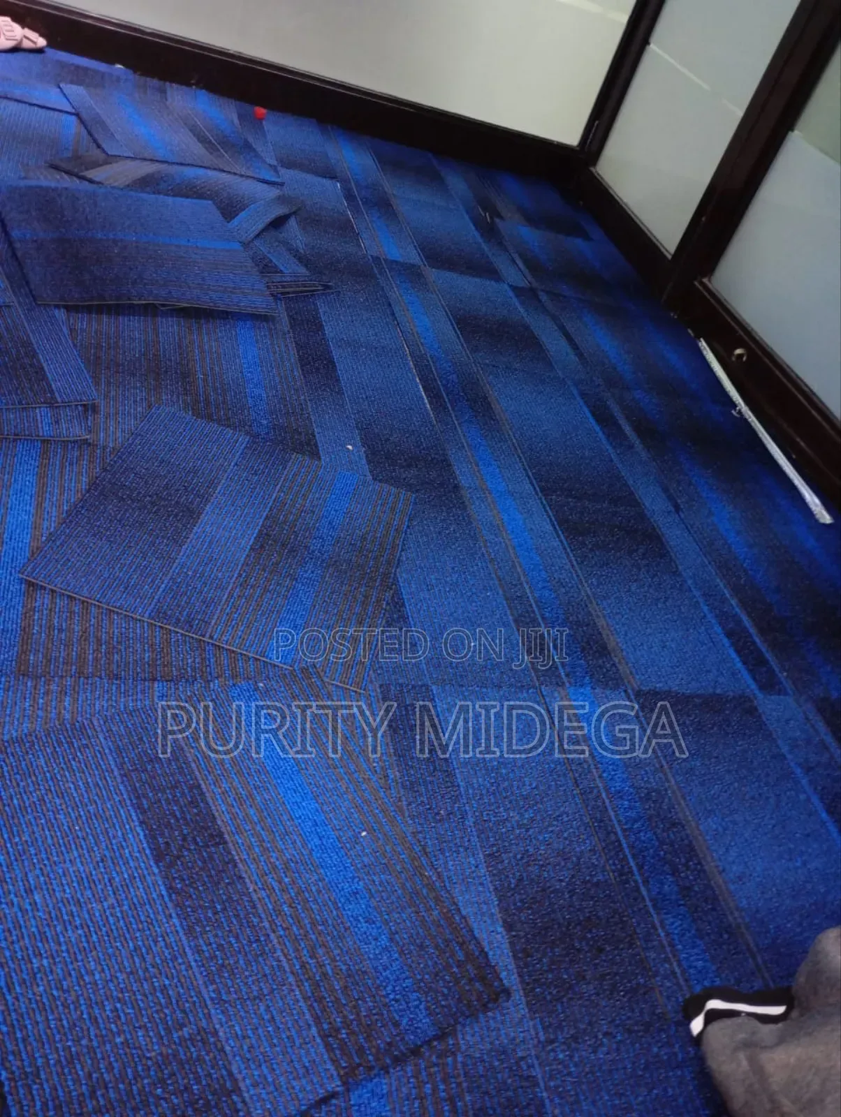 Nice Office Flooring Carpet Tiles
