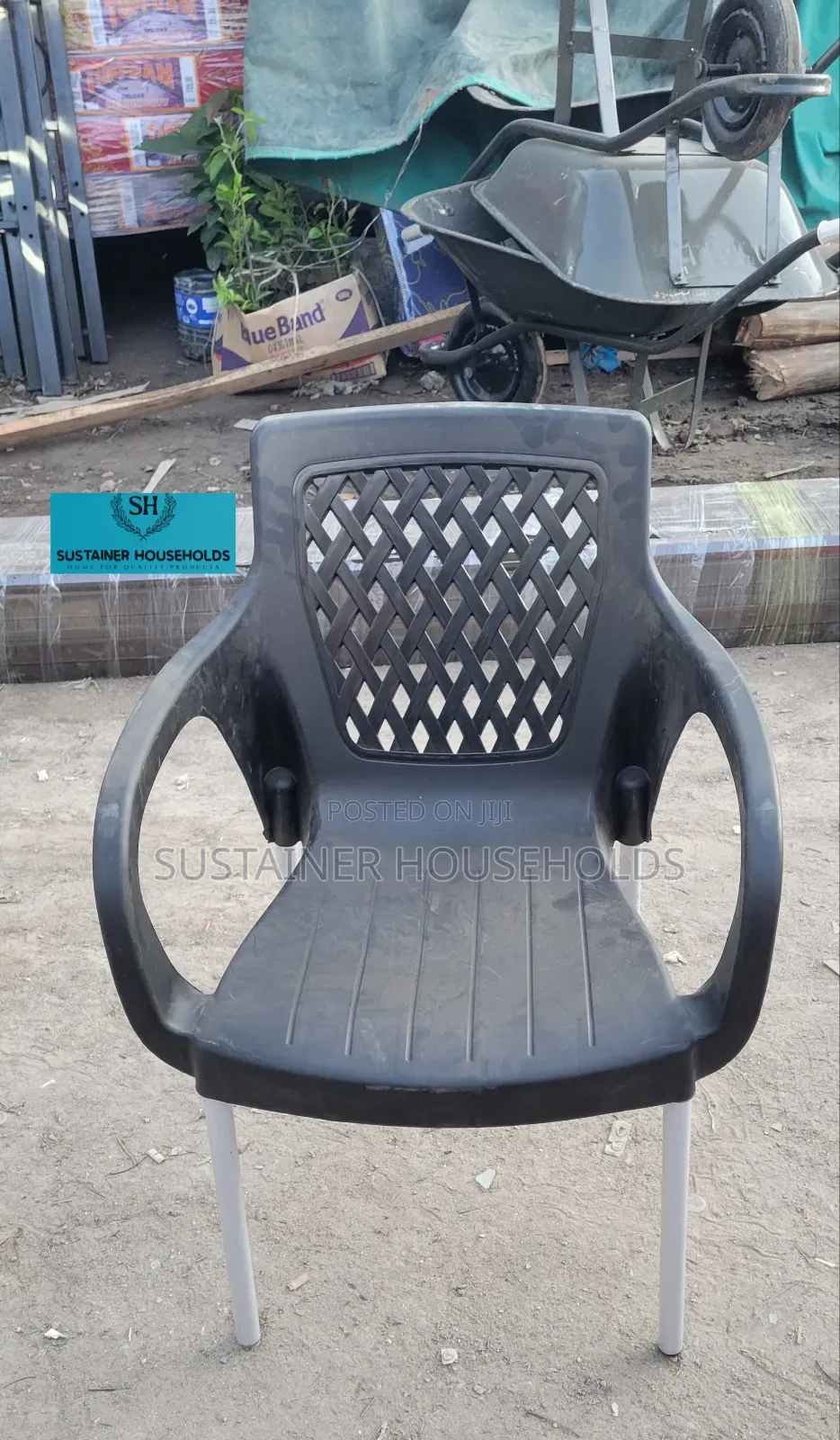 Black Plastic Heavy-Duty Chair