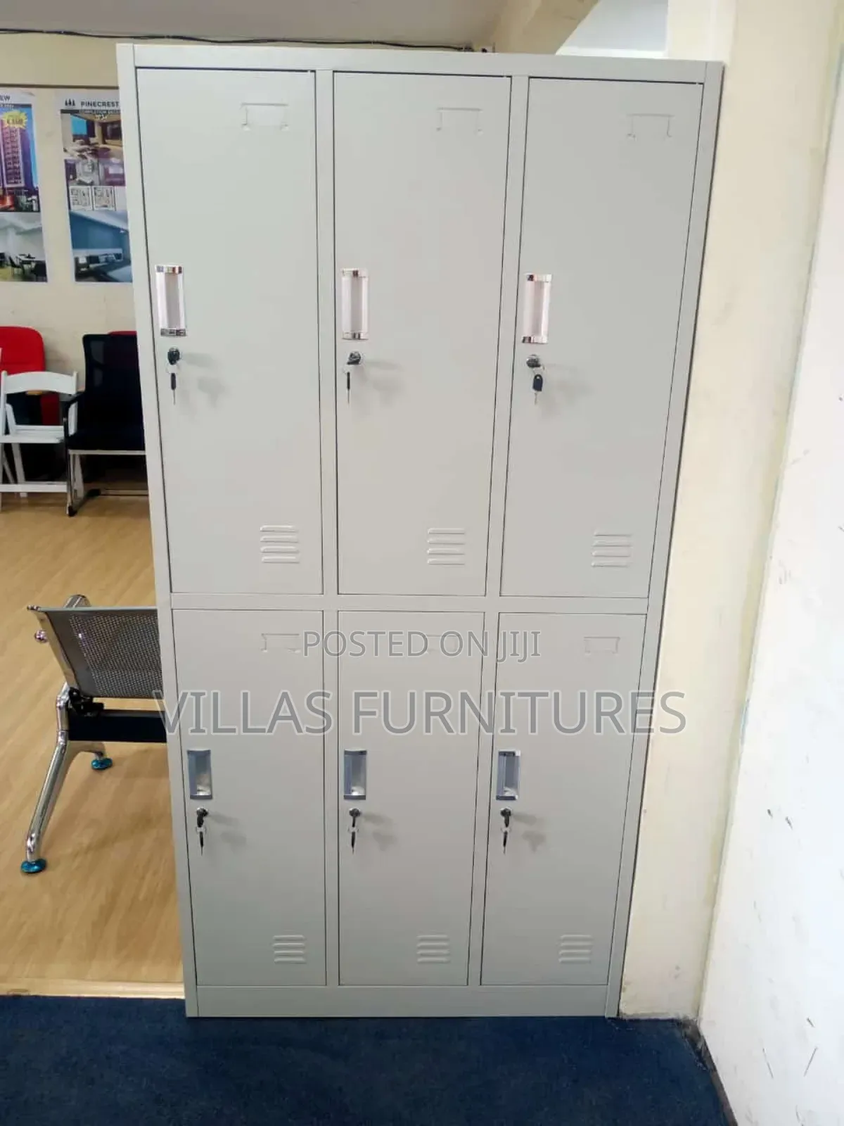 6 Door Lockable Storage Cabinet