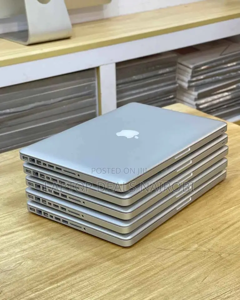 Laptop Apple MacBook Pro 2012 8GB Intel Core I7 SSD 256GB