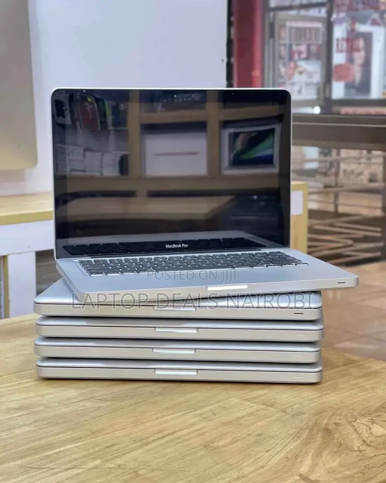 Laptop Apple MacBook Pro 2012 8GB Intel Core I7 SSD 256GB