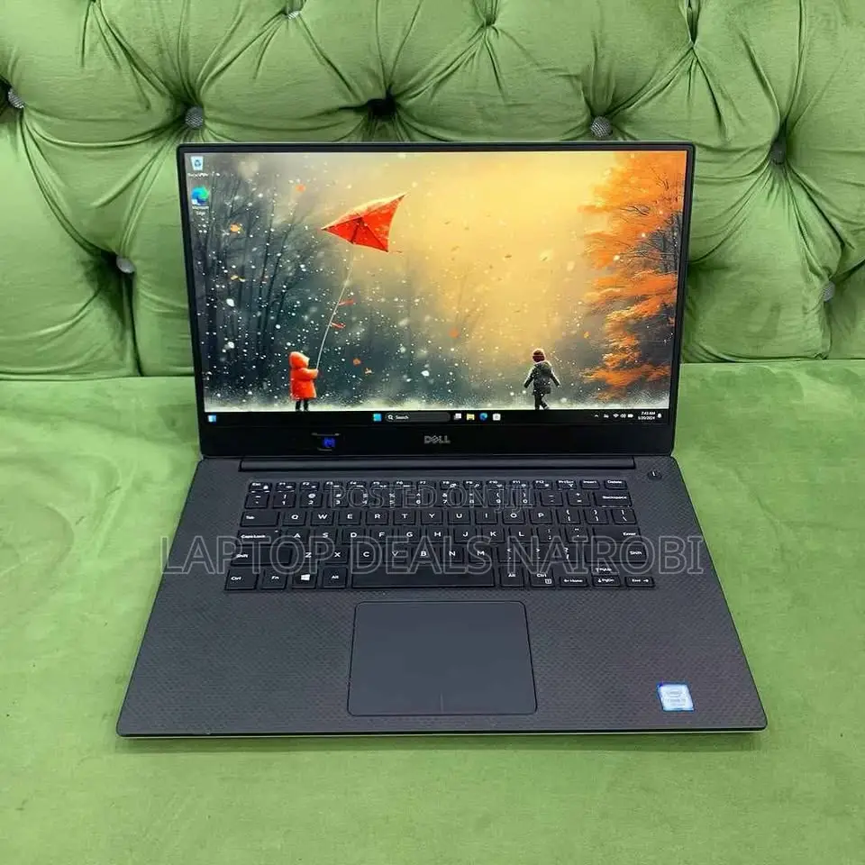 Laptop Dell Latitude 5530 16GB Intel Core I7 SSD 256GB