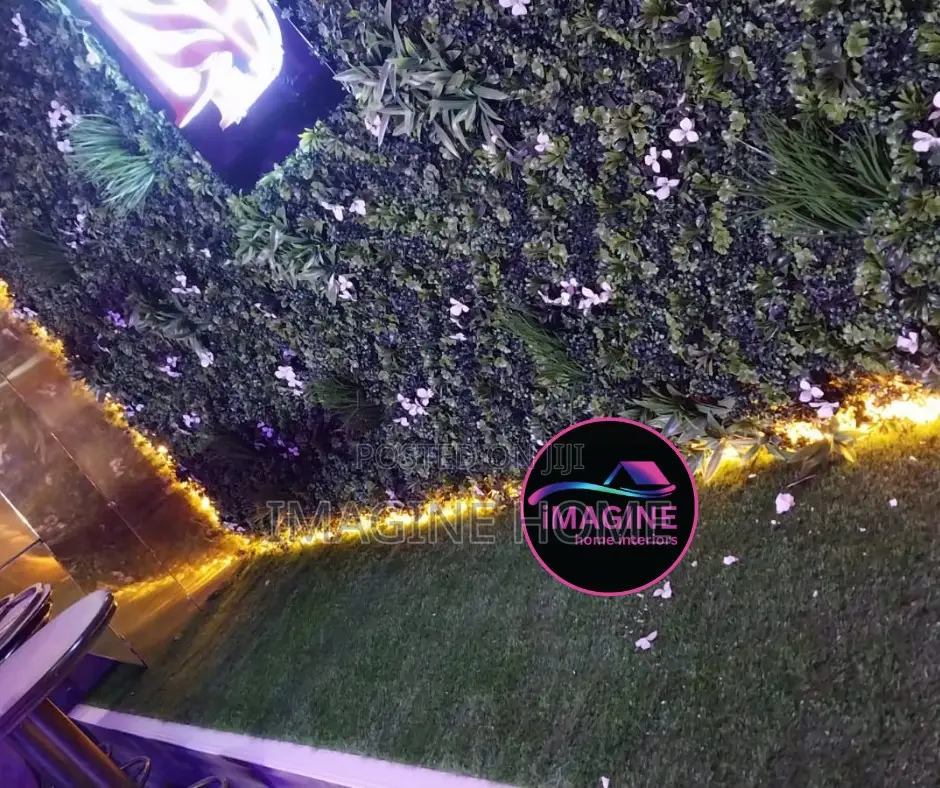 Artificial Wall Panels/Hedges Wall Decoration on Restaurant