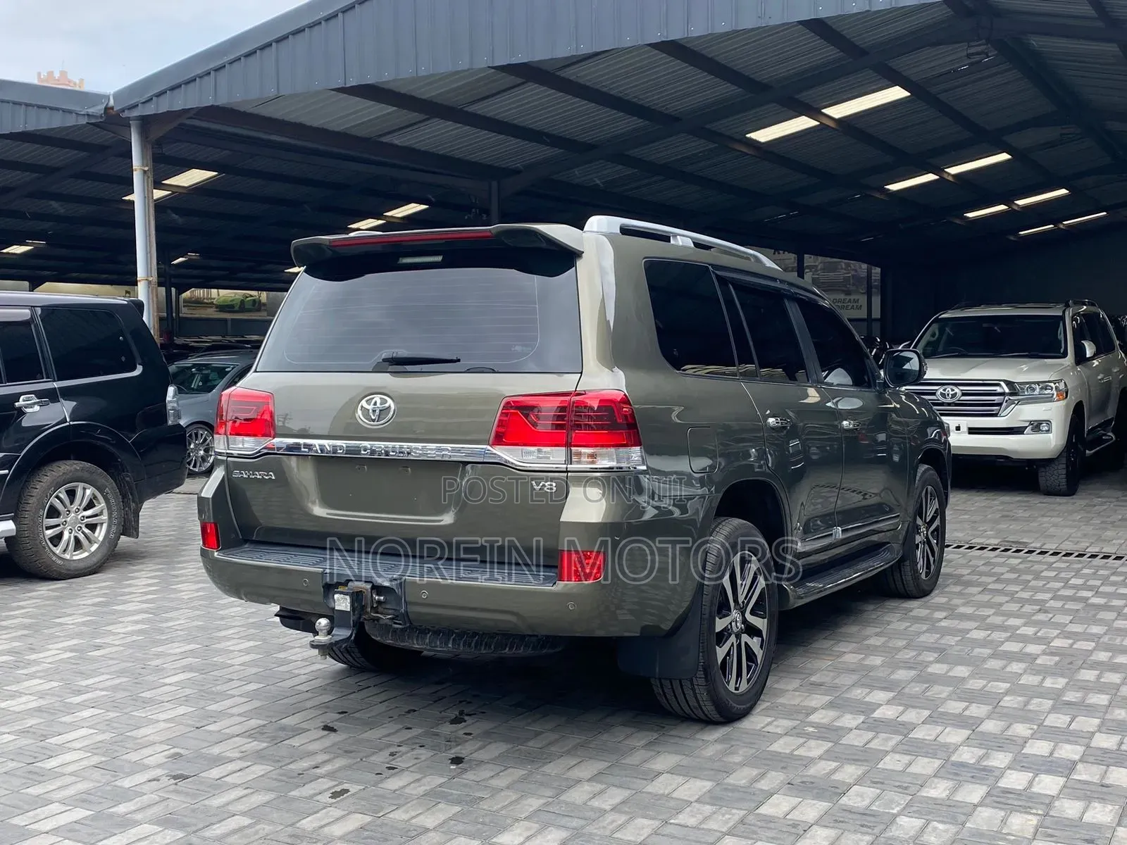 Toyota Land Cruiser 2017 Green