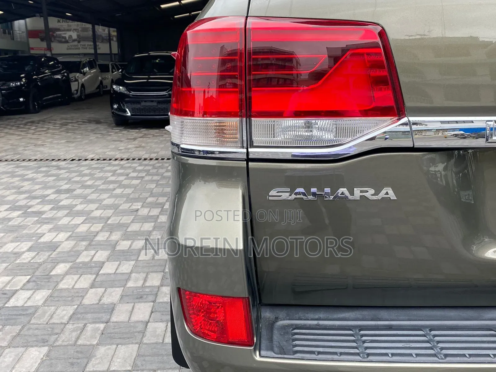 Toyota Land Cruiser 2017 Green