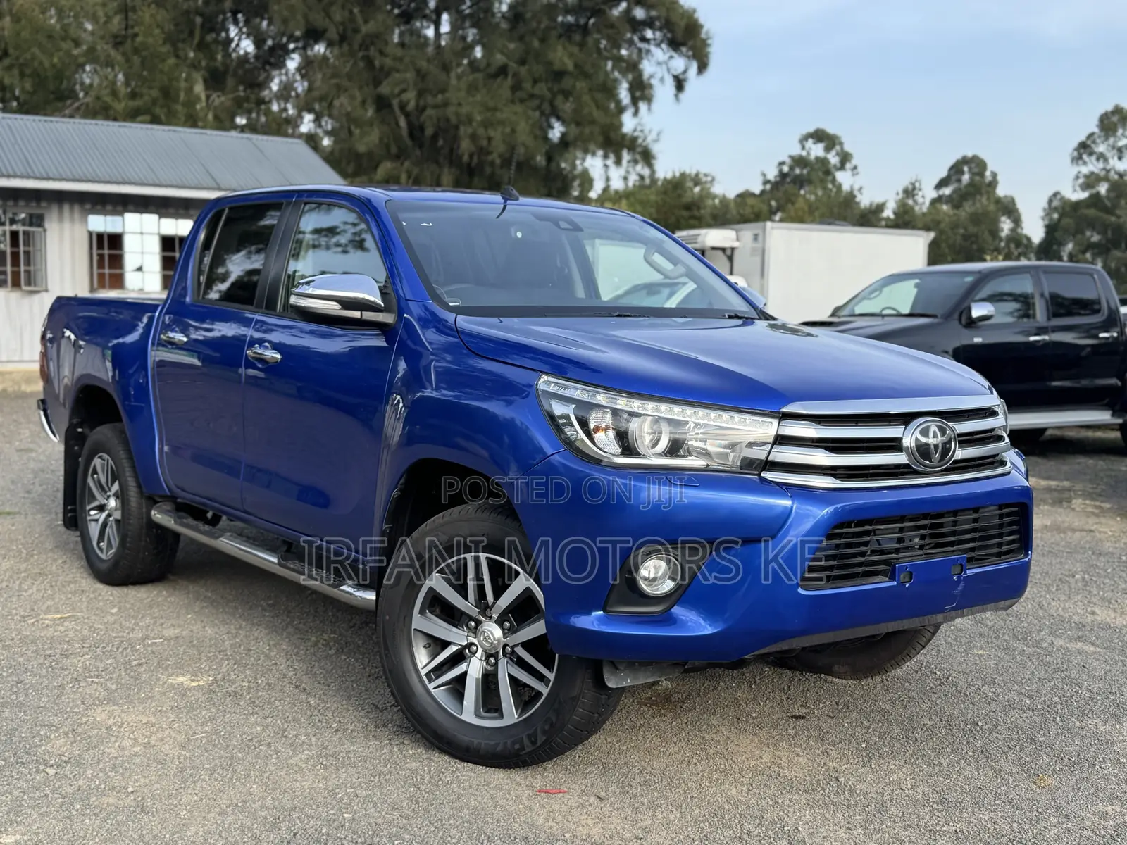 Toyota Hilux 2017 Blue