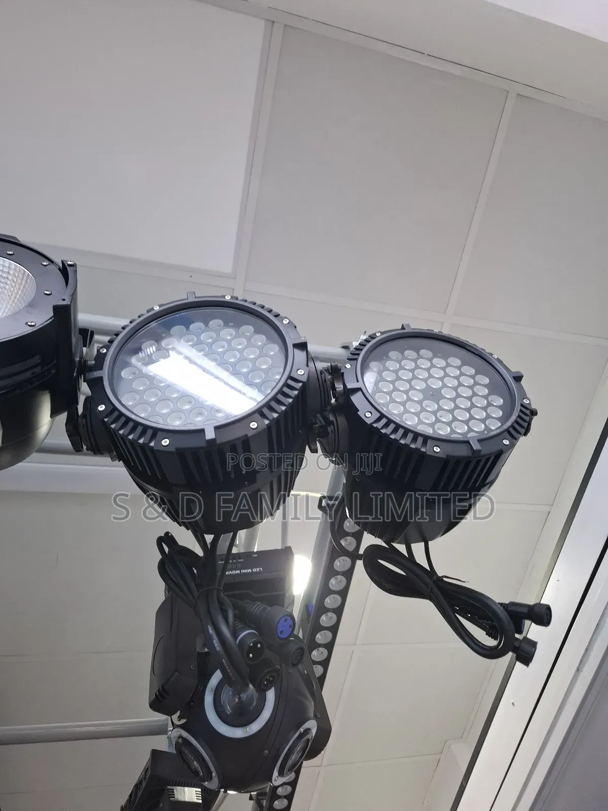 Outdoor 54×3 Watts Waterproof Parcan